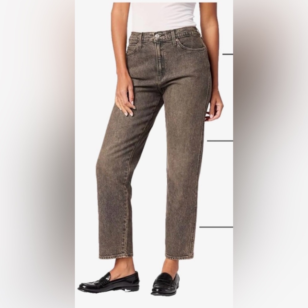 Levi Strauss Signature Women's Straight Leg Jeans in washed black